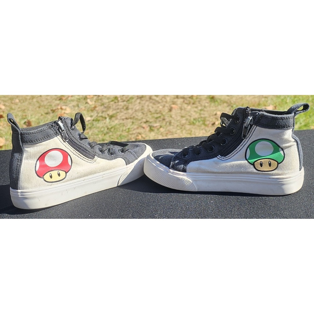 Super Mario Bros Sneakers Kid's Toddler Size 12 - Picture 4 of 8